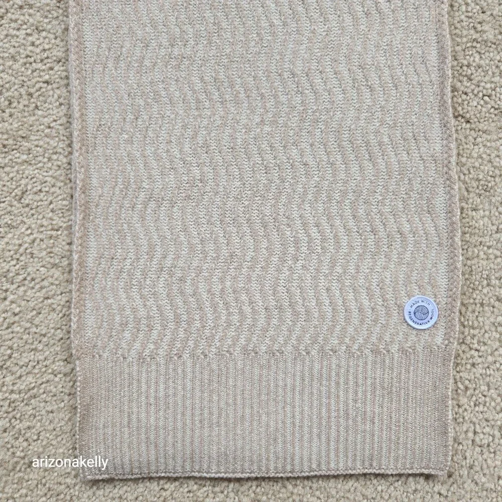 NWT Wool Knit Scarf Made With Regenerative Wool